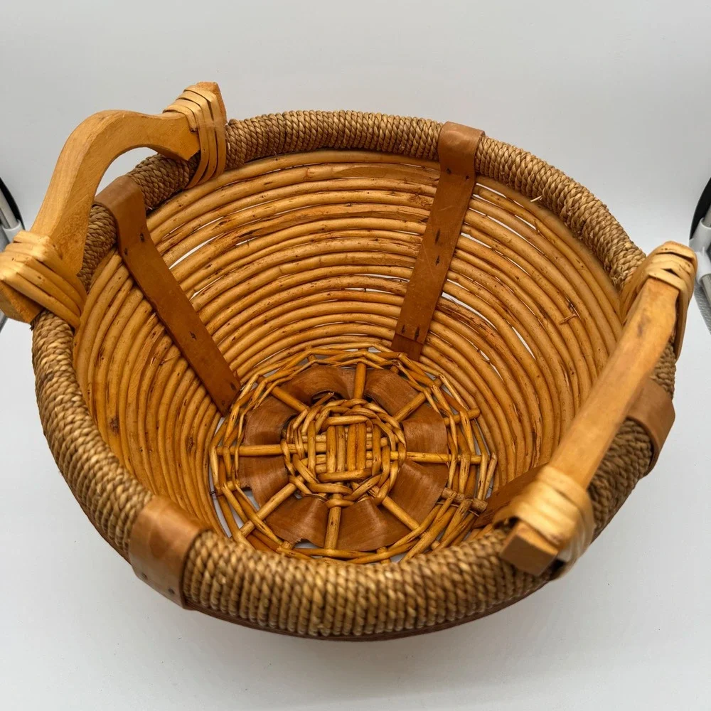 Vintage Woven Gathering Basket Wood Handles Split Reed Jute Rope Rim 11